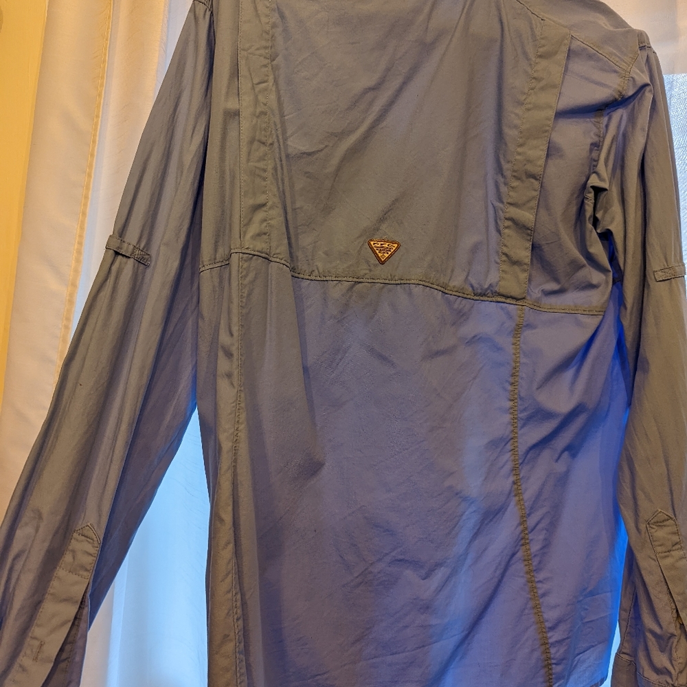 Columbia button up - Picture 4 of 4